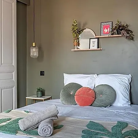 Appart'Hotel Le Felix - Romans Centre Aparthotel 3*